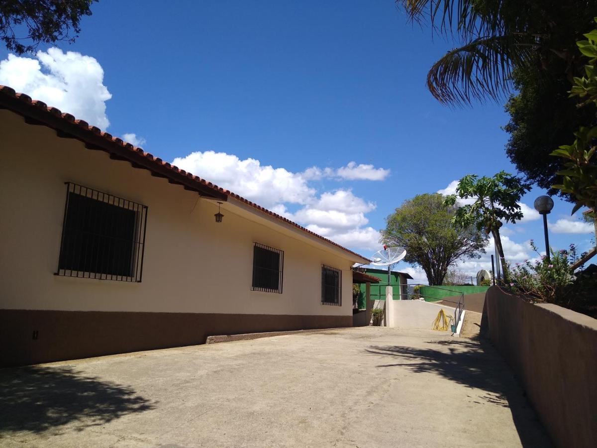 Paraiso Em Serra Negra Lindoia Com Linda Paisagem Bagian luar foto