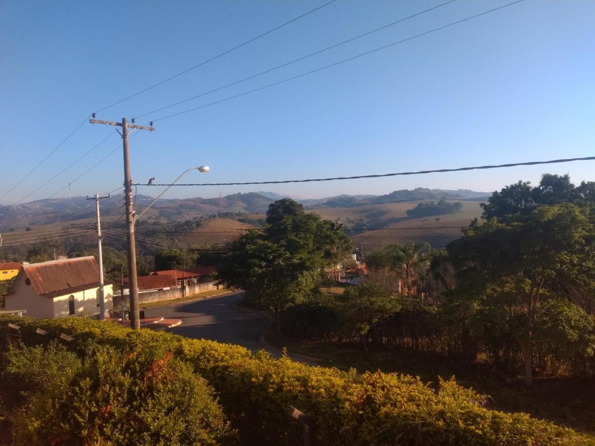 Paraiso Em Serra Negra Lindoia Com Linda Paisagem Bagian luar foto