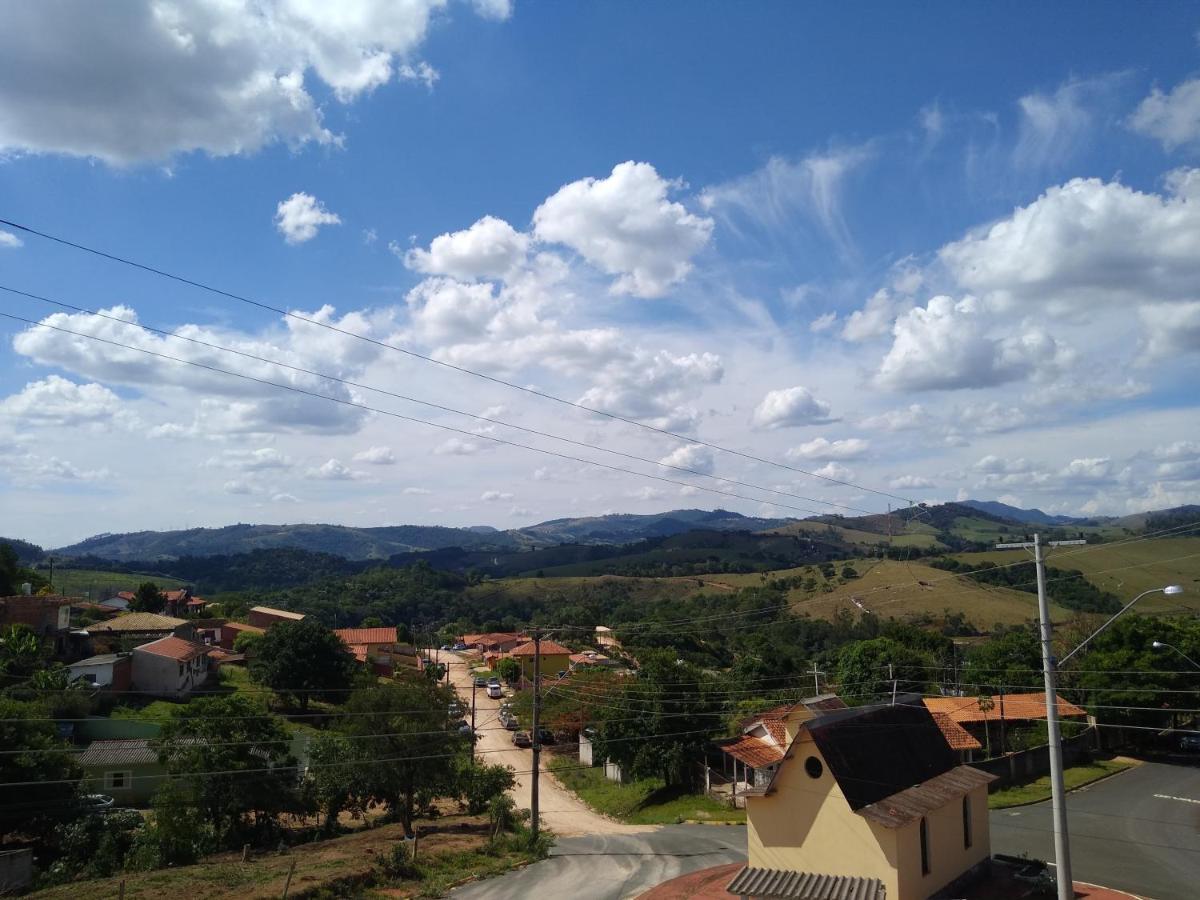 Paraiso Em Serra Negra Lindoia Com Linda Paisagem Bagian luar foto